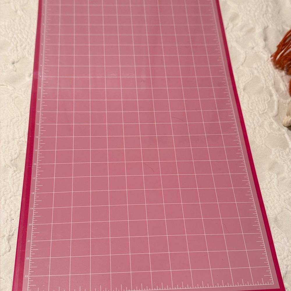 The paper Studio standard grip adhesive mat 12”x24”.